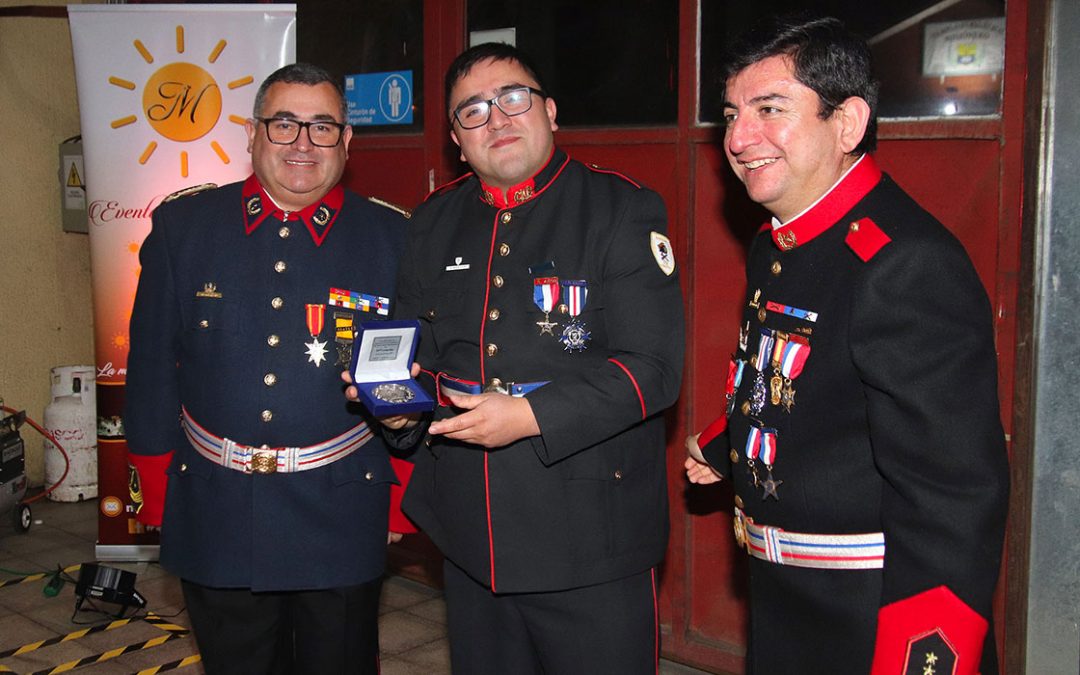 Cuarteles de Temuco, Metrenco y Labranza celebran sus aniversarios con solemnes ceremonias y reconocimientos